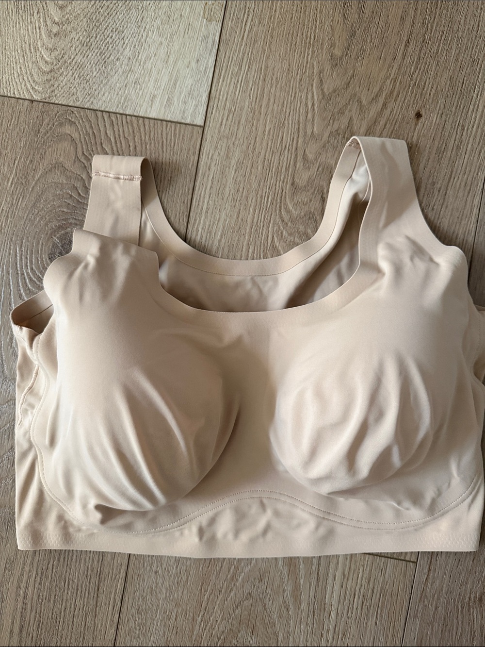 TRUE & Co. Soft Tan No Underwire Sleeping Bra Size L *NO PADS